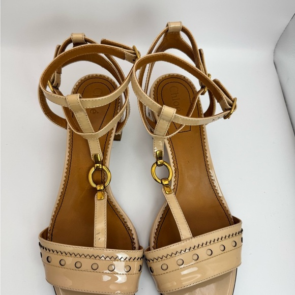 NEW Chloe Beige Patent Leather Perry T-Strap Block Heel Sandals Size 39 - Picture 7 of 10